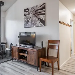 Summit #256 - Floor Summit 1 Bedrm 1 Bathrm Just Steps Too Little Eagle Sleeps 4 Mammoth Lakes